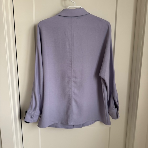 Aritzia Wilfred New Flowy Button-Up Blouse - Picture 4 of 4